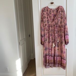 Medium R. Vivimos floral dress